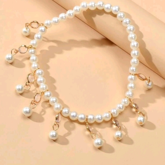 3/$15 - Faux Pearl Decor Anklet - Picture 3 of 4